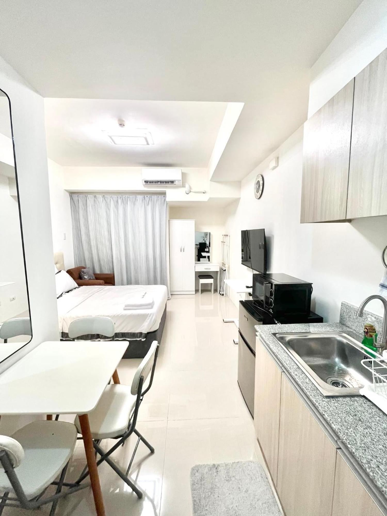 Inspiria Aparthotel Davao Exterior photo